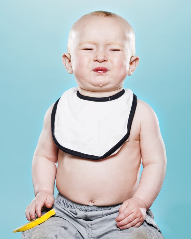 Baby Tries Lemons
