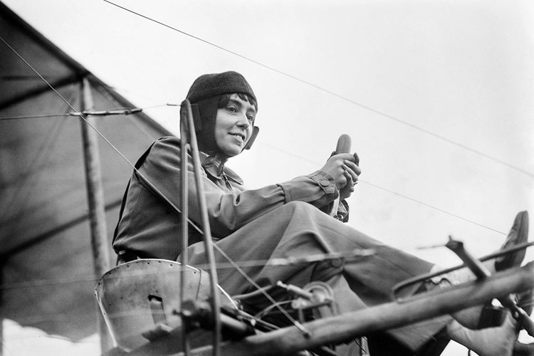 Hélène Dutrieu