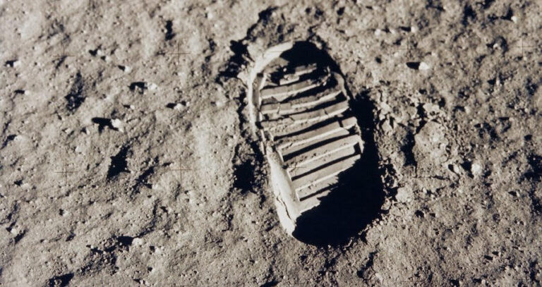 Moon Footprint Featured