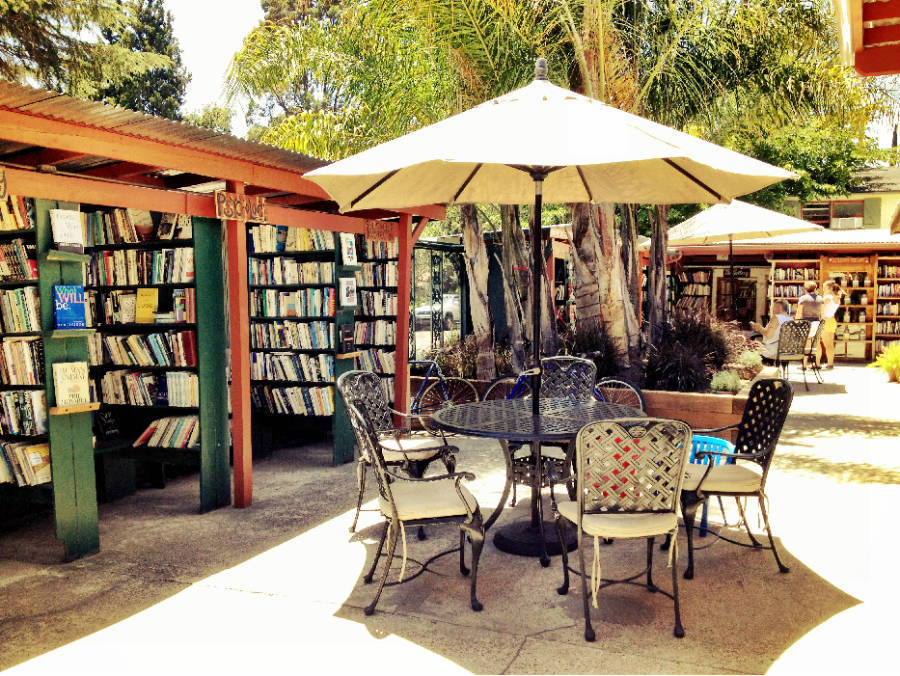 Coolest Bookstores Bart's Books Outdoor