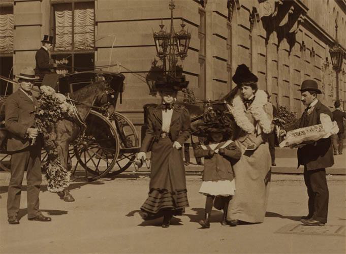 5th Avenue   33rd Street 1900