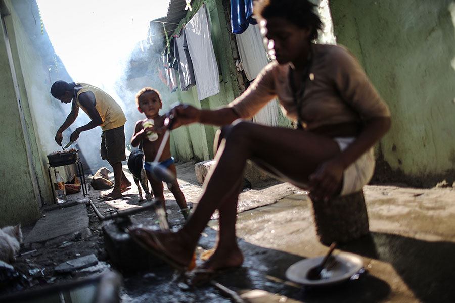Poverty In La