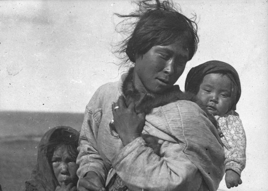 Inuit Woman With Children
