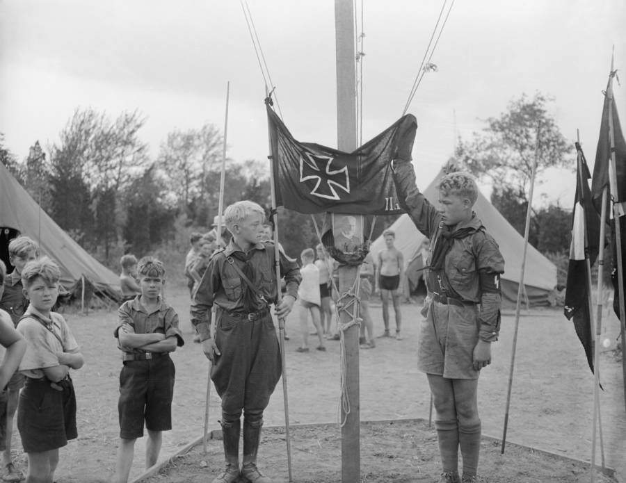 Kids Raising Flag