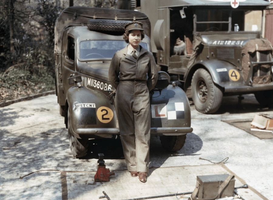 Young Queen Elizabeth II