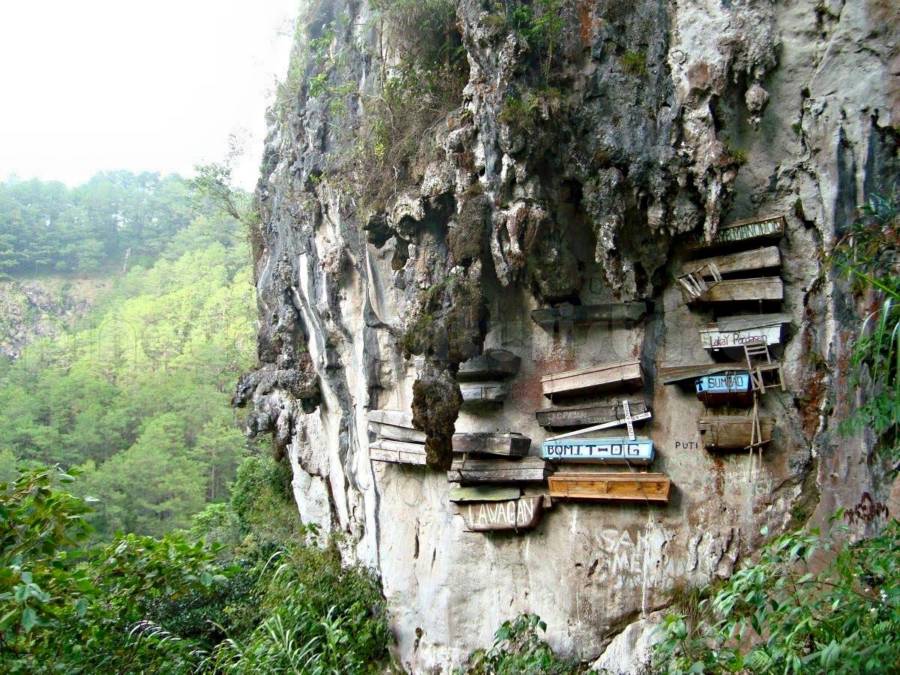 Hanging Coffins Main Image