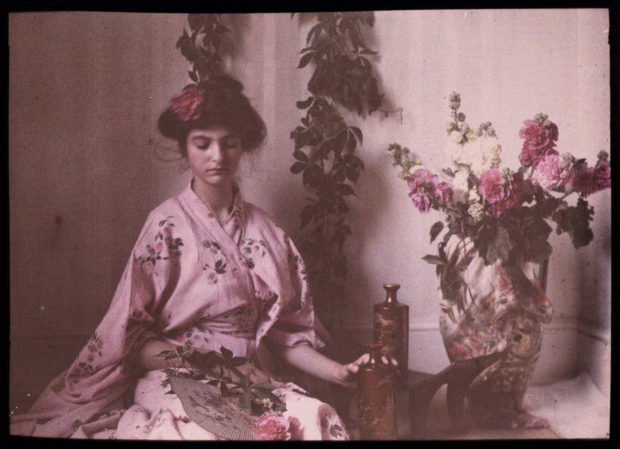 Old Color Photos Girl In Kimono