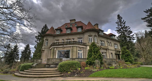 Pittock Mansion Stormy