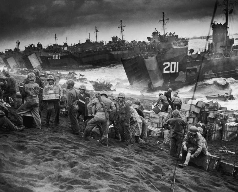 Marines Unloading Supplies