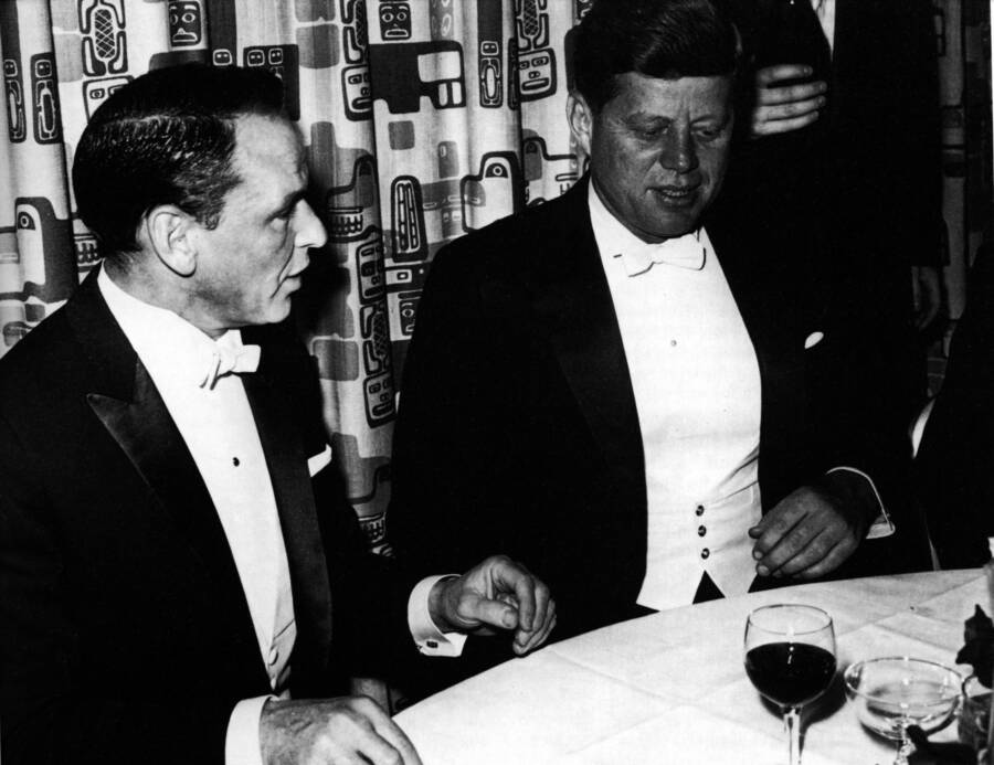 Frank Sinatra Eating Dinner With Jfk