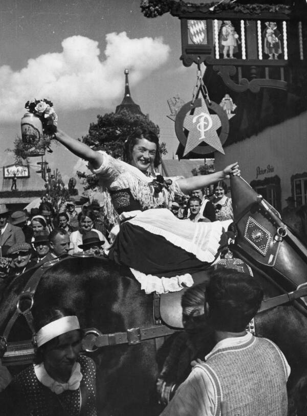 Beer Maid Being Held Up
