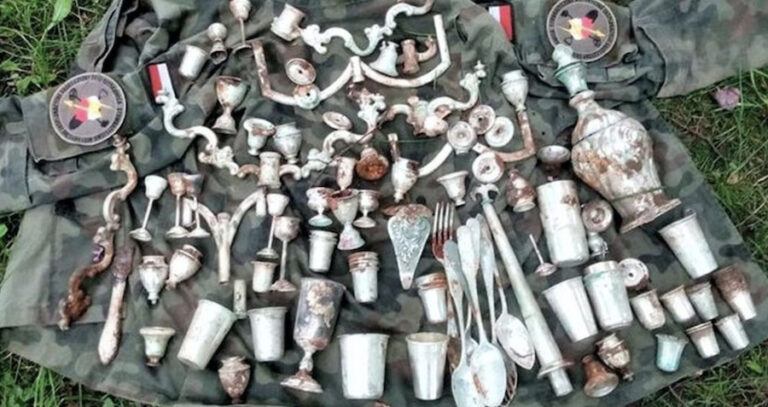 Nazi Silver Laid Out
