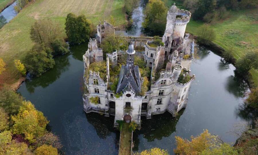Château De La Mothe Chandeniers