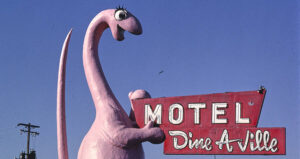 Motel Dine A Ville Dinosaur