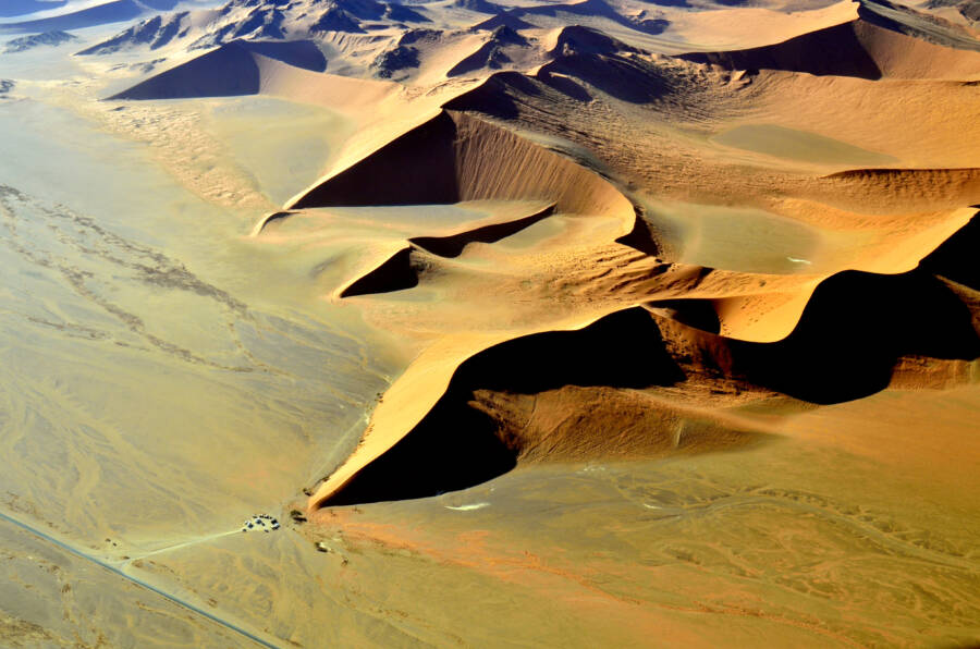 Desert Peaks Valleys