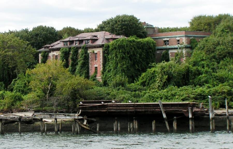 Riverside Hospital