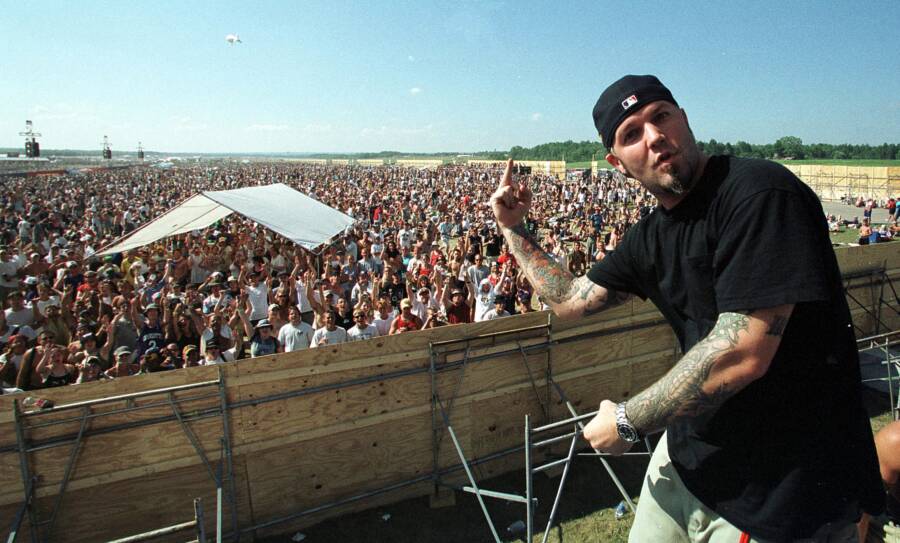 Fred Durst Giving Woodstock 99 Crowd The Finger