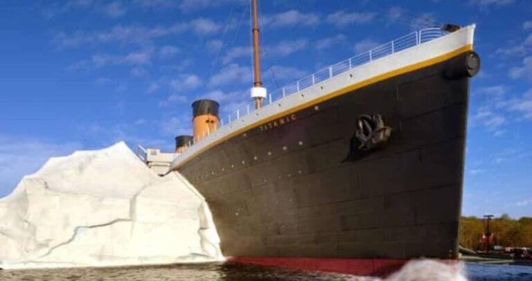 Titanic Museum Iceberg Collapse