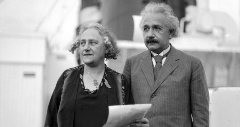 Elsa Einstein Featured
