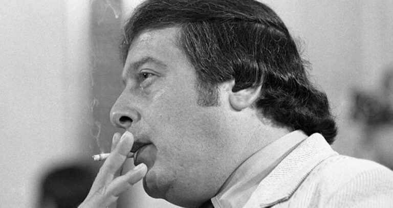 Gregory Scarpa Smoking