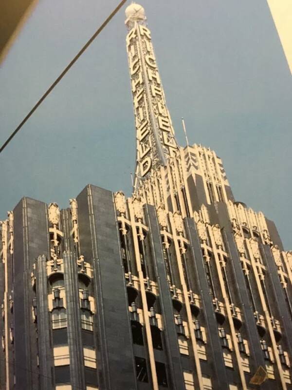 Richfield Tower In Los Angeles