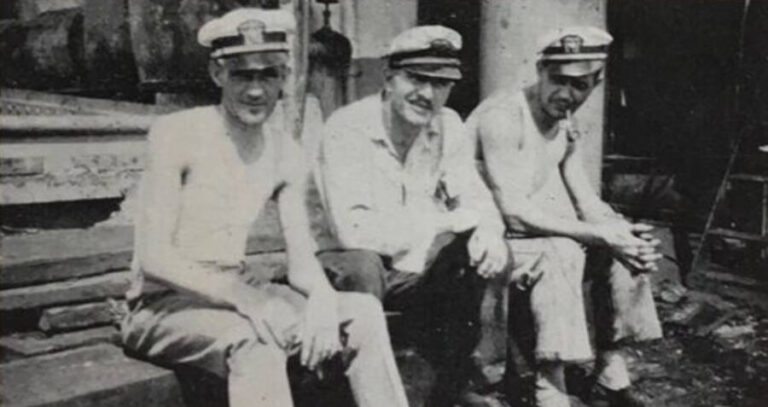 Ss Dumaru Crewmen