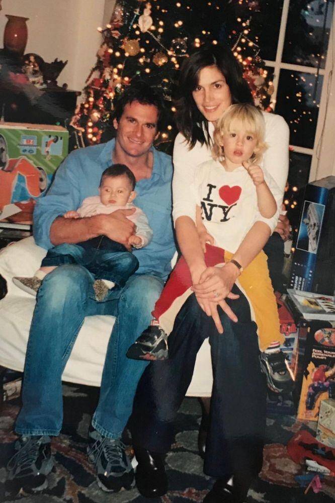 Cindy Crawford Christmas Photo