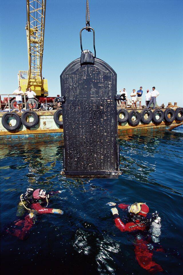 Stele Resurfaced