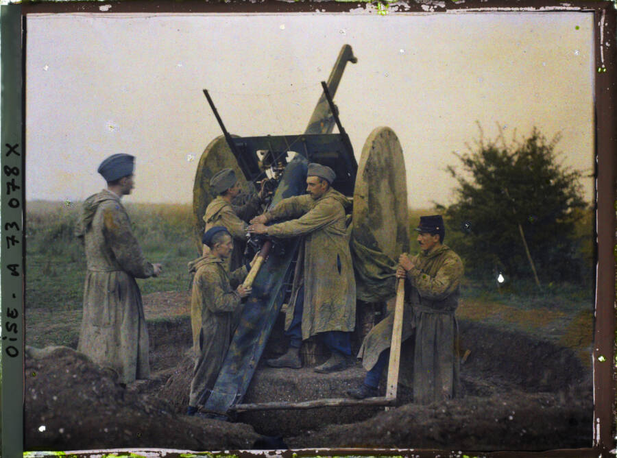 Soldiers Looking For Planes
